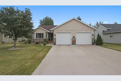 610 3rd Street E, Horace, ND 58047 - Photo 1