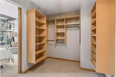 215 10th Avenue S #321, Minneapolis, MN 55415 - Photo 20