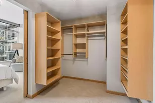 215 10th Ave S, Minneapolis, MN 55415 - Photo 20