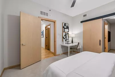 215 10th Avenue S #321, Minneapolis, MN 55415 - Photo 32