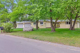 1332 2nd Ave SE, Cambridge, MN 55008 - Photo 4