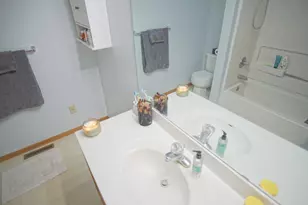 10776 Vale St NW, Coon Rapids, MN 55433 - Photo 18