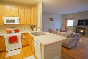 10776 Vale St NW, Coon Rapids, MN 55433 - Photo 4