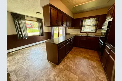 911 2nd Avenue S, Buffalo, MN 55313 - Photo 4