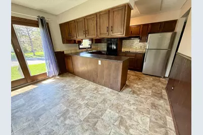 911 2nd Avenue S, Buffalo, MN 55313 - Photo 6
