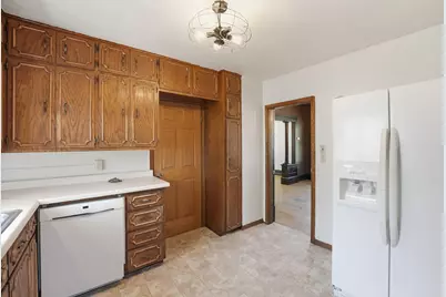 225 Main Street W, Melrose, MN 56352 - Photo 28