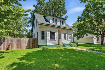 225 Main Street W, Melrose, MN 56352 - Photo 2