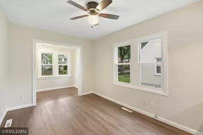 1868 Hawthorne Avenue E, Saint Paul, MN 55119 - Photo 6