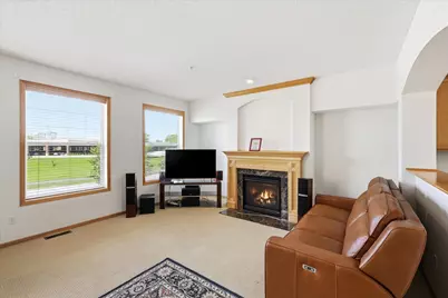 8262 Labont Way #5, Eden Prairie, MN 55344 - Photo 10
