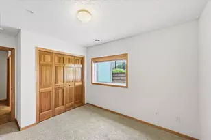 8262 Labont Way, Eden Prairie, MN 55344 - Photo 26