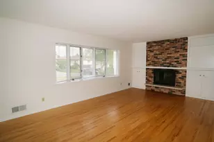 2230 Falcon Ave, Saint Paul, MN 55119 - Photo 10