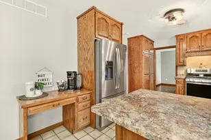 206 Highland Ct SE, Stewartville, MN 55976 - Photo 12