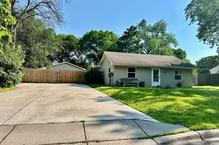 727 Elm St, Anoka, MN 55303 - Photo 2