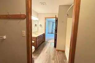 806 28th Ave SW, Willmar, MN 56201 - Photo 10