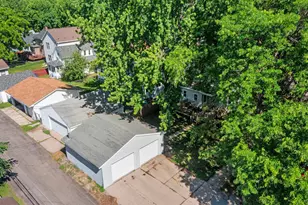 922 Armstrong Ave, Saint Paul, MN 55102 - Photo 32