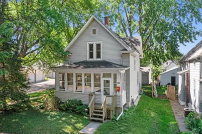 922 Armstrong Avenue, Saint Paul, MN 55102 - Photo 1