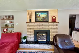 415 Roosevelt St NE, Warroad, MN 56763 - Photo 6