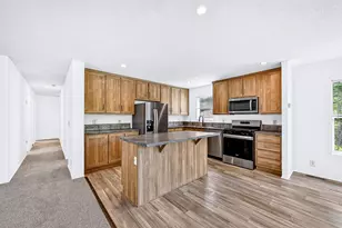 306 W Palm St, Duluth, MN 55811 - Photo 10
