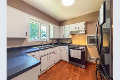 307 Hilltop Drive, Goodhue, MN 55027 - Photo 10