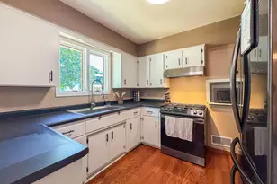 307 Hilltop Dr, Goodhue, MN 55027 - Photo 10