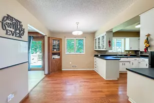 307 Hilltop Dr, Goodhue, MN 55027 - Photo 10