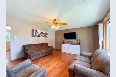 307 Hilltop Drive, Goodhue, MN 55027 - Photo 6
