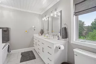 2100 Edinbrook Ct, Brooklyn Park, MN 55443 - Photo 12