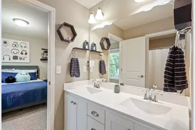 2820 White Pine Way, Stillwater, MN 55082 - Photo 22