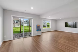 4392 Millstone Ct, Chaska, MN 55318 - Photo 32