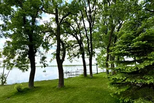 36678 Oak Point Dr, New York Mills, MN 56567 - Photo 8