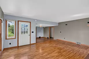 1103 S Darling Dr NW, Alexandria, MN 56308 - Photo 14