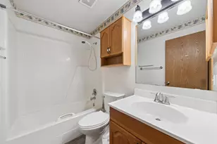 7759 142nd St W, Apple Valley, MN 55124 - Photo 14