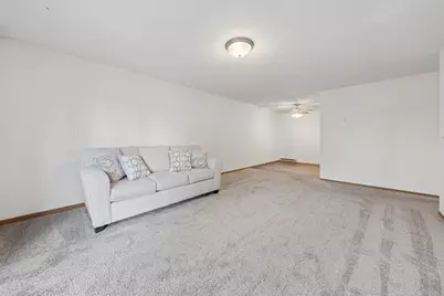 7759 142nd Street W #306, Apple Valley, MN 55124 - Photo 6