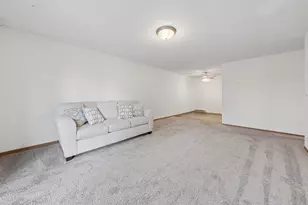 7759 142nd St W, Apple Valley, MN 55124 - Photo 6