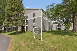 7759 142nd St W, Apple Valley, MN 55124 - Photo 2