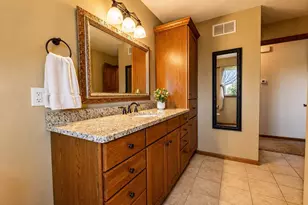1324 Augusta Dr, Mankato, MN 56001 - Photo 20