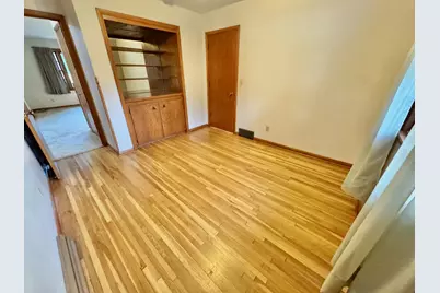 907 Poplar Avenue, Marshall, MN 56258 - Photo 16