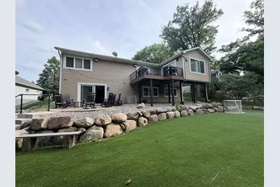 3042 12th Street NW, New Brighton, MN 55112 - Photo 2