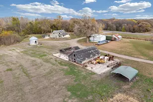 1958 State Hwy 15, Truman, MN 56088 - Photo 16