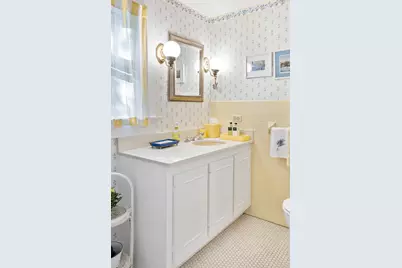 670 Goodrich Avenue, Saint Paul, MN 55105 - Photo 24