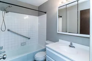 2800 Hamline Ave N, Roseville, MN 55113 - Photo 12