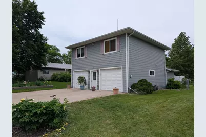 501 Prospect Street, Milroy, MN 56263 - Photo 1