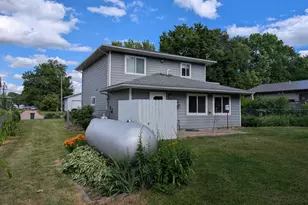 501 Prospect St, Milroy, MN 56263 - Photo 26