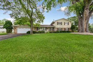 174 Spring Valley Dr, Bloomington, MN 55420 - Photo 1