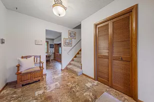 174 Spring Valley Dr, Bloomington, MN 55420 - Photo 4