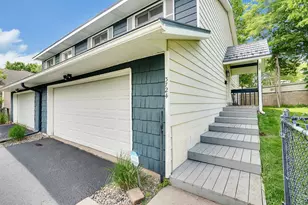 3724 Joppa Ave S, Saint Louis Park, MN 55416 - Photo 2