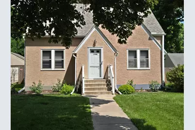 1746 Holton Street, Falcon Heights, MN 55113 - Photo 2