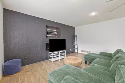 2068 124th Lane NW, Coon Rapids, MN 55448 - Photo 4