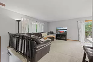 13941 Herald Ct, Apple Valley, MN 55124 - Photo 4