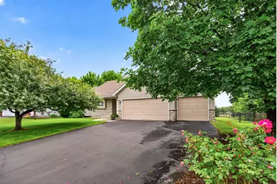 1575 Windsor Drive S, Shakopee, MN 55379 - Photo 4
